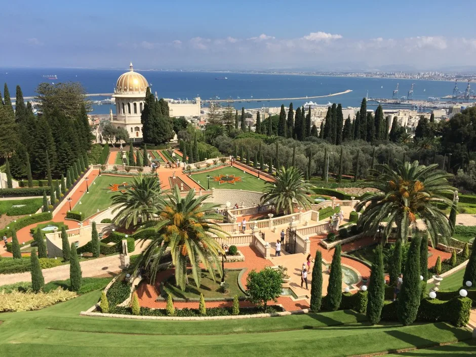 Tel Aviv to the North